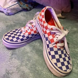 Girls Vans off the wall size 13 used